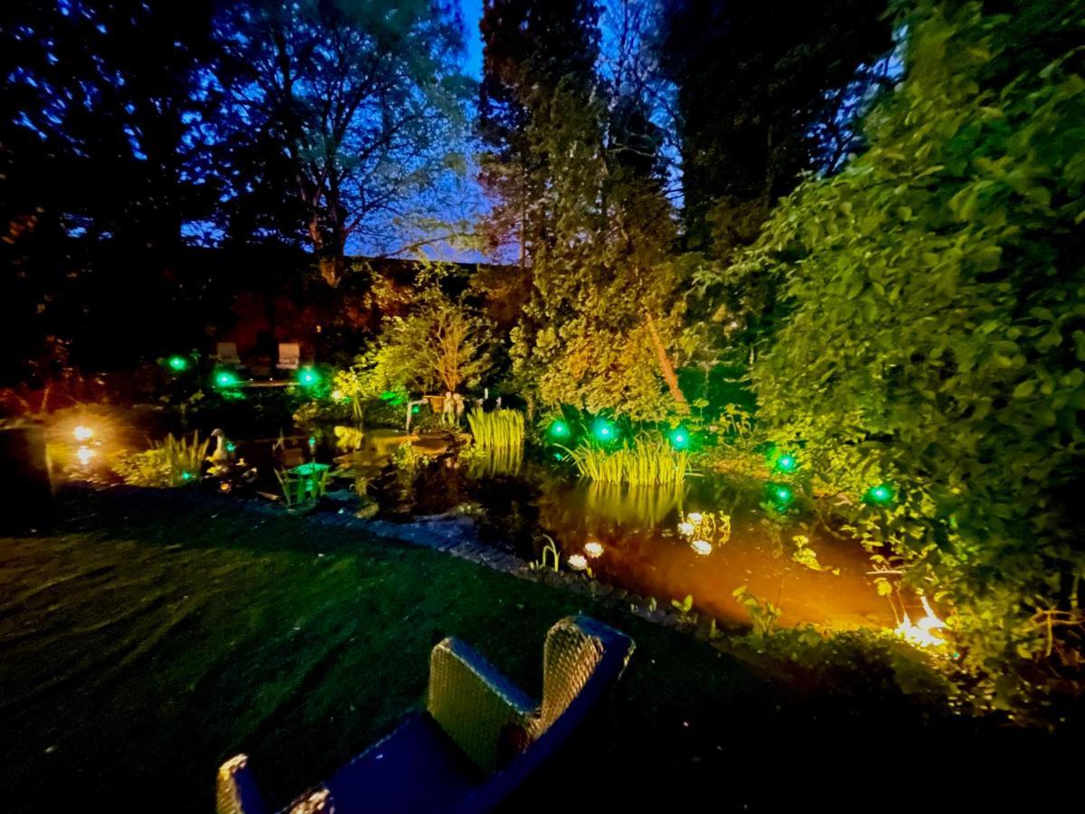 Guesthouse Villa De Eikhof Hengelo  Luaran gambar