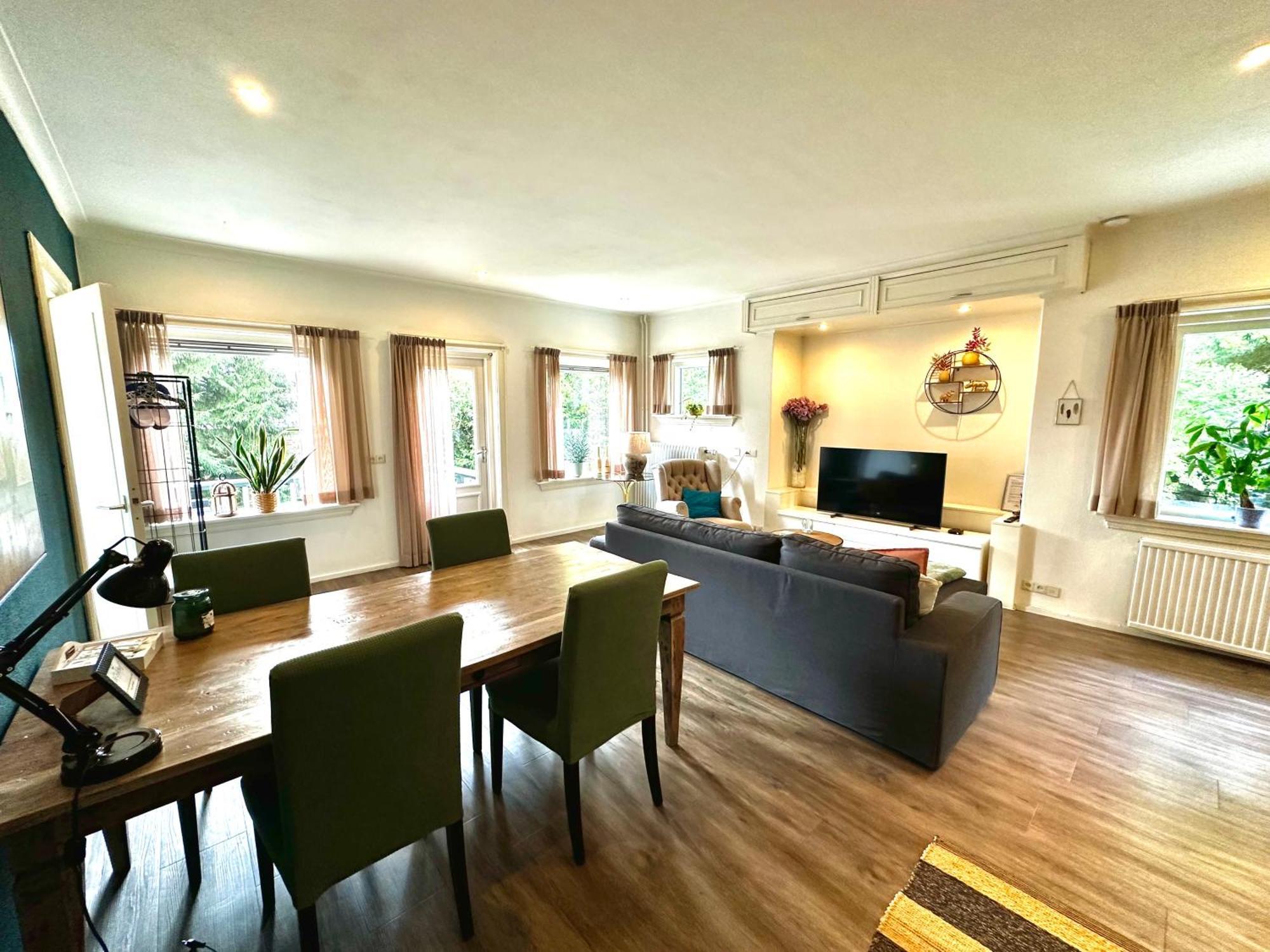Guesthouse Villa De Eikhof Hengelo  Luaran gambar